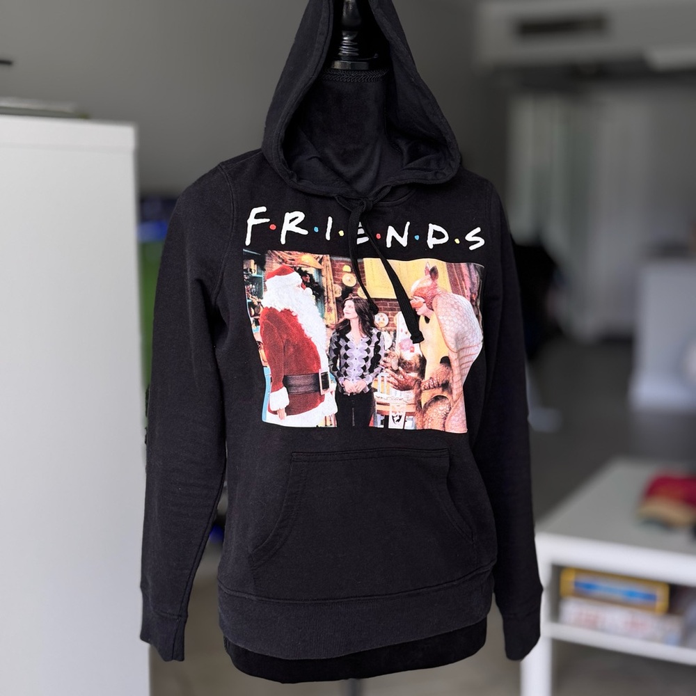 Friends TV Show Black Hoodie Pullover Graphic Sweatshirt Women’s Size S